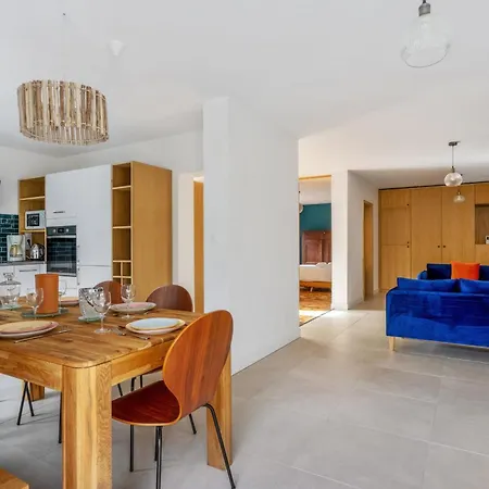 Bleuet - 3 Etoiles - Welkeys Apartman *